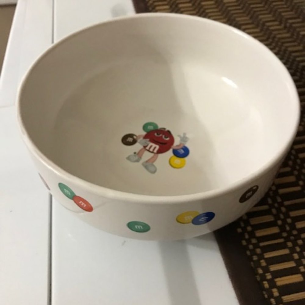 M&M Candy or Cereal Bowl -- RARE FIND!!!!!